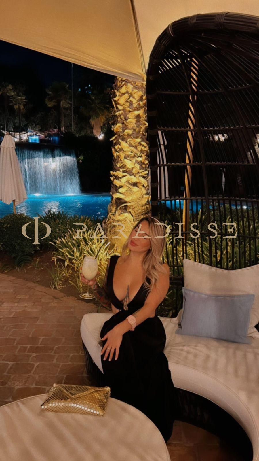 Escorts VIP Paradisse - Linna